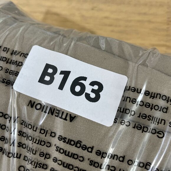 NWOT Lands' End Men's 40 Traditional Fit Khaki Pants Coolmax 5-Pocket - Picture 9 of 9